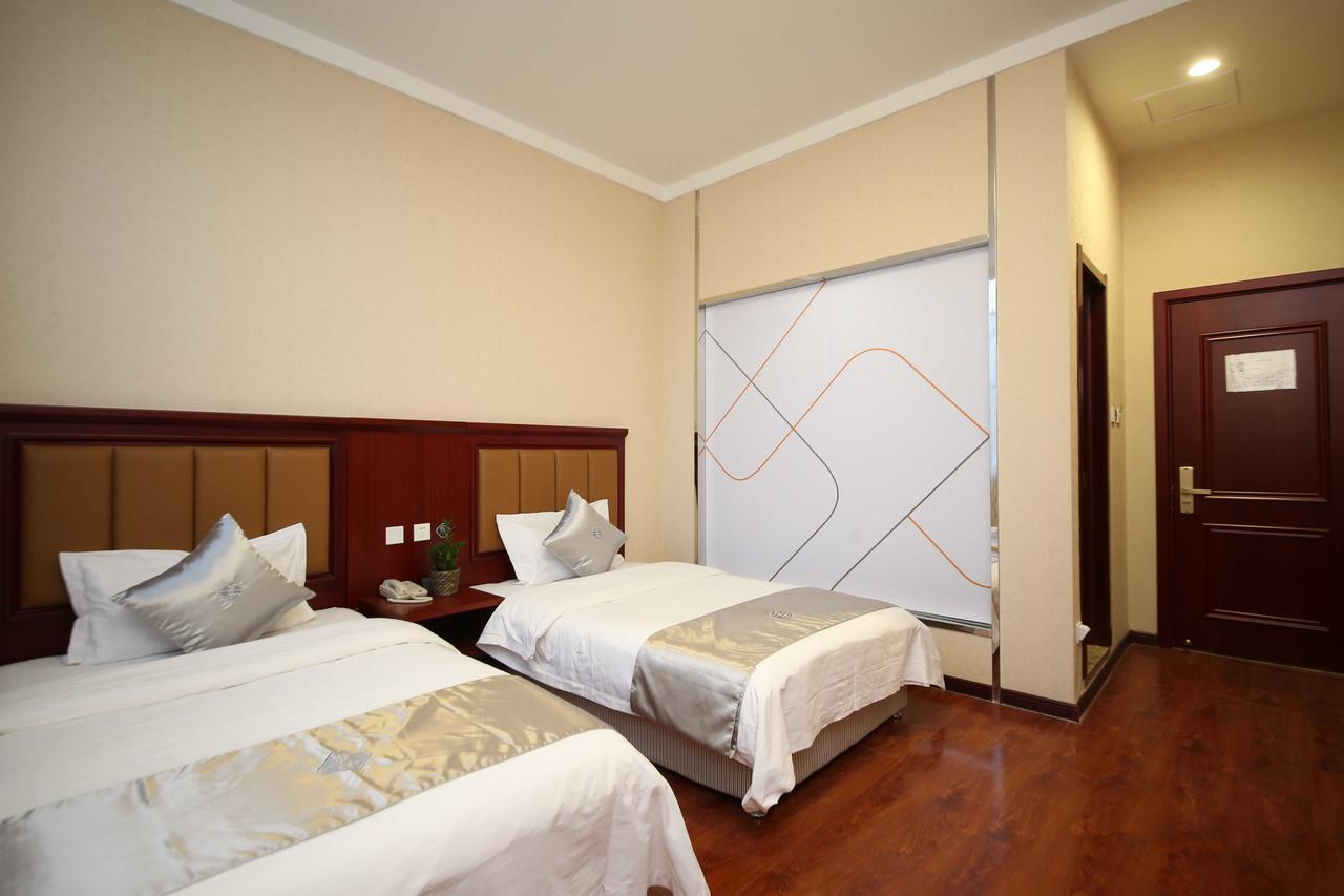 Chonpines Hotel Changchun Dış mekan fotoğraf