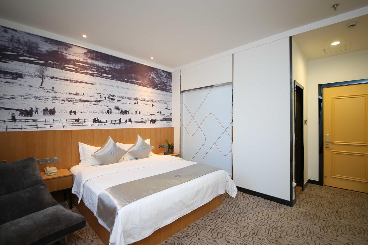 Chonpines Hotel Changchun Dış mekan fotoğraf